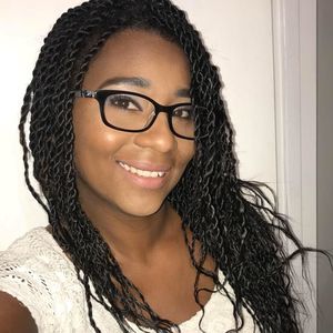 Meet your Posher, Amanda